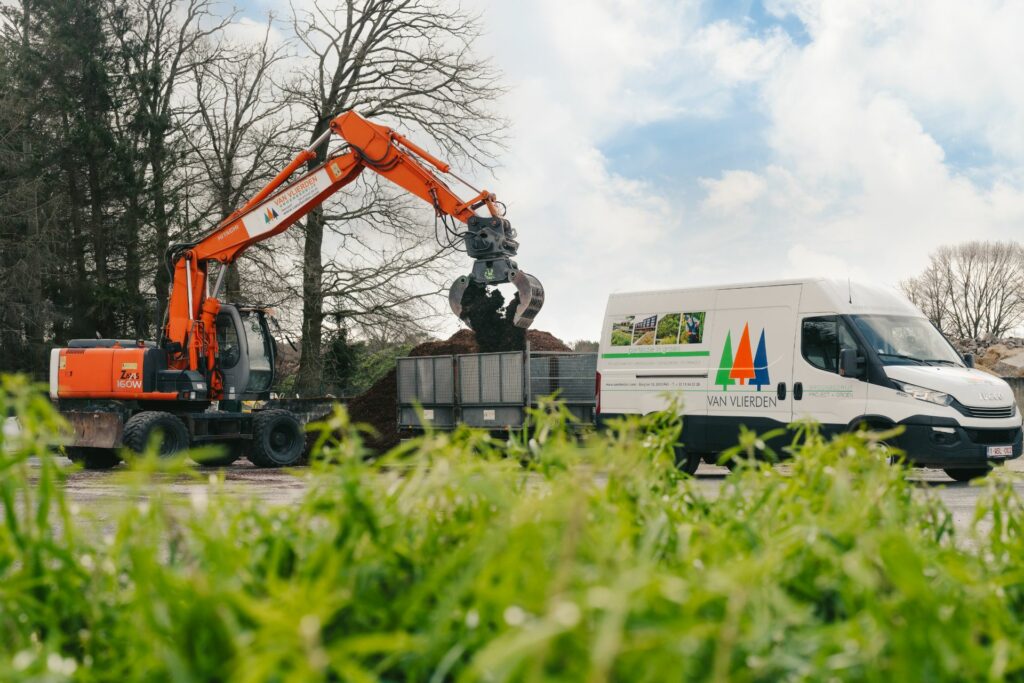 Vacature chauffeur meewerkend tuinaanlegger